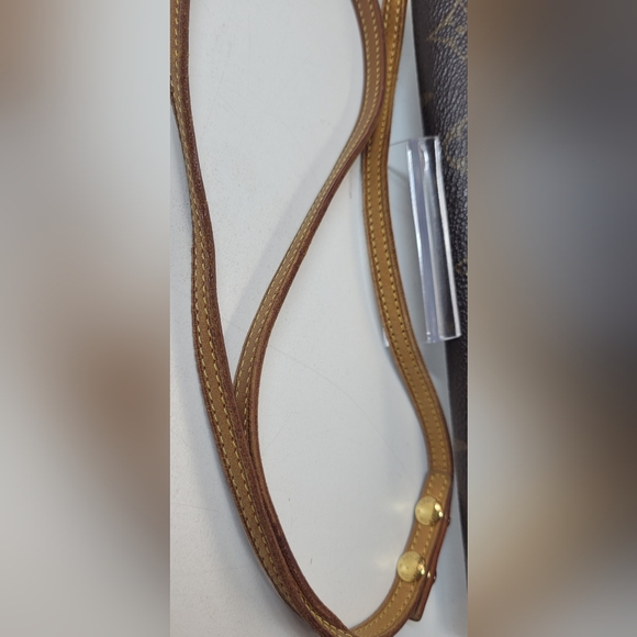 Louis Vuitton Brown Monogram Twin GM Pochette - Picture 4 of 13